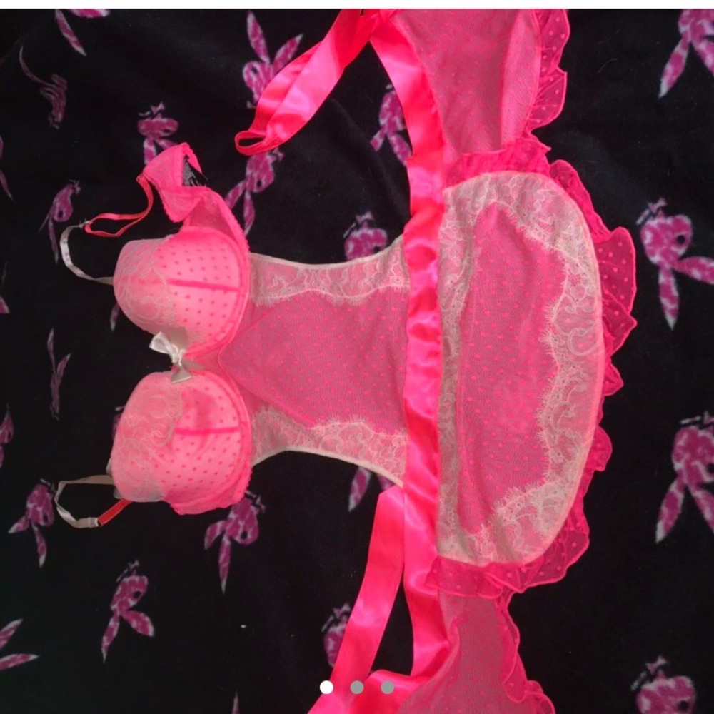 NWOT LINGERIE VICTORIAS SECRET